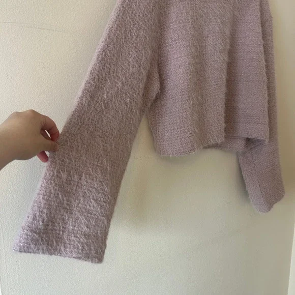 Zara Lilac Fuzzy Metallic Shimmer Cropped Sweater Jumper bell Sleeve Large - Picture 2 of 9
